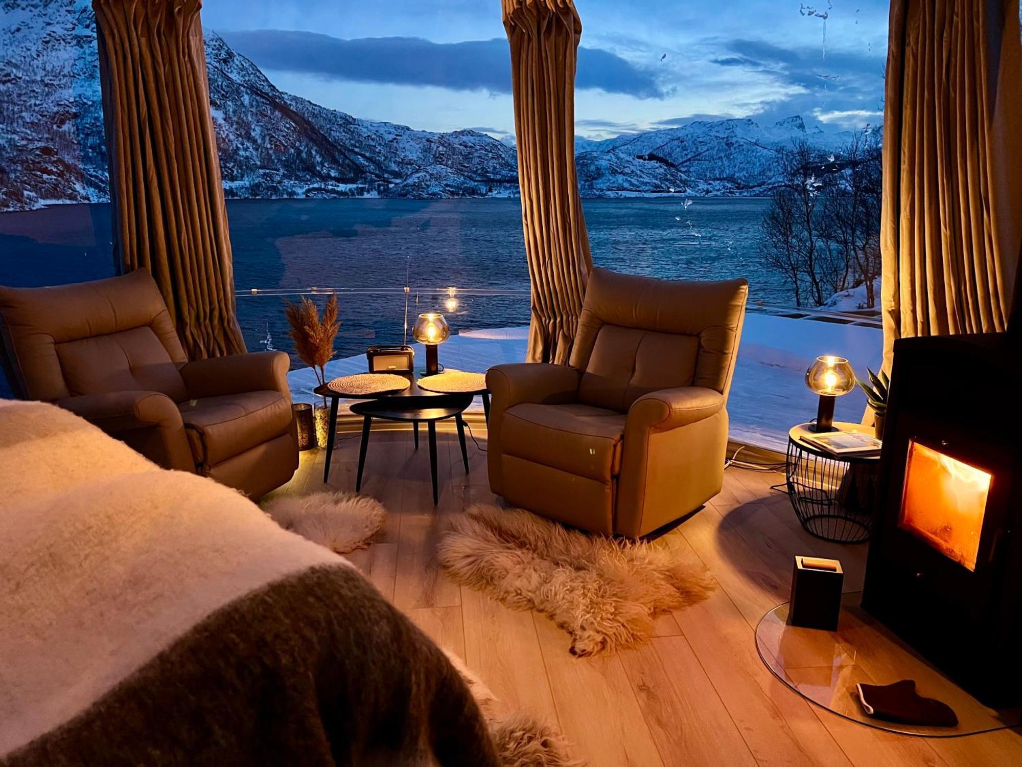 Lofoten Glampingdome Myrland المظهر الخارجي الصورة
